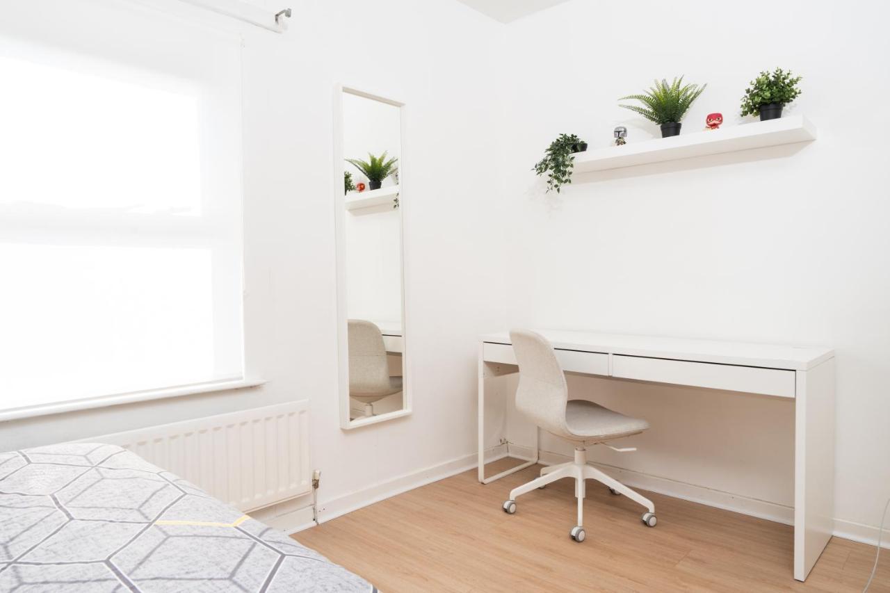 בלפסט Super Modern 2Bd Central Home מראה חיצוני תמונה
